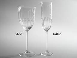 fluted wine glass 